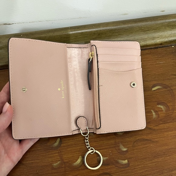 Kate Spade wallet - Picture 2 of 3